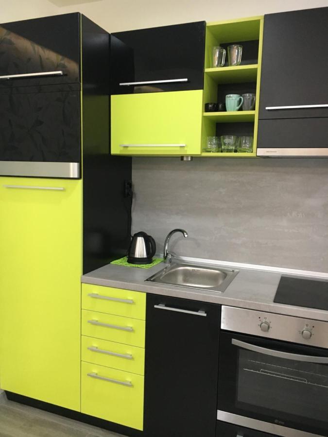 Apartman Mercedes Szeged Bagian luar foto