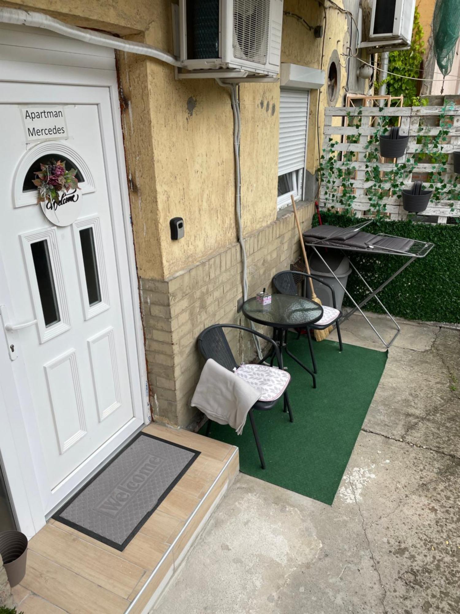 Apartman Mercedes Szeged Bagian luar foto
